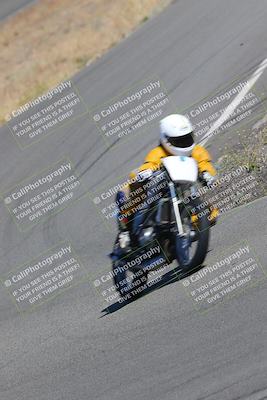media/Nov-12-2023-Classic Track Days (Sun) [[11f17acb81]]/Group 3/session 2 turn 9/